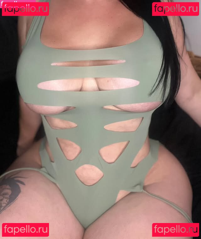 ThickkAnna Nude Onlyfans Photo 7