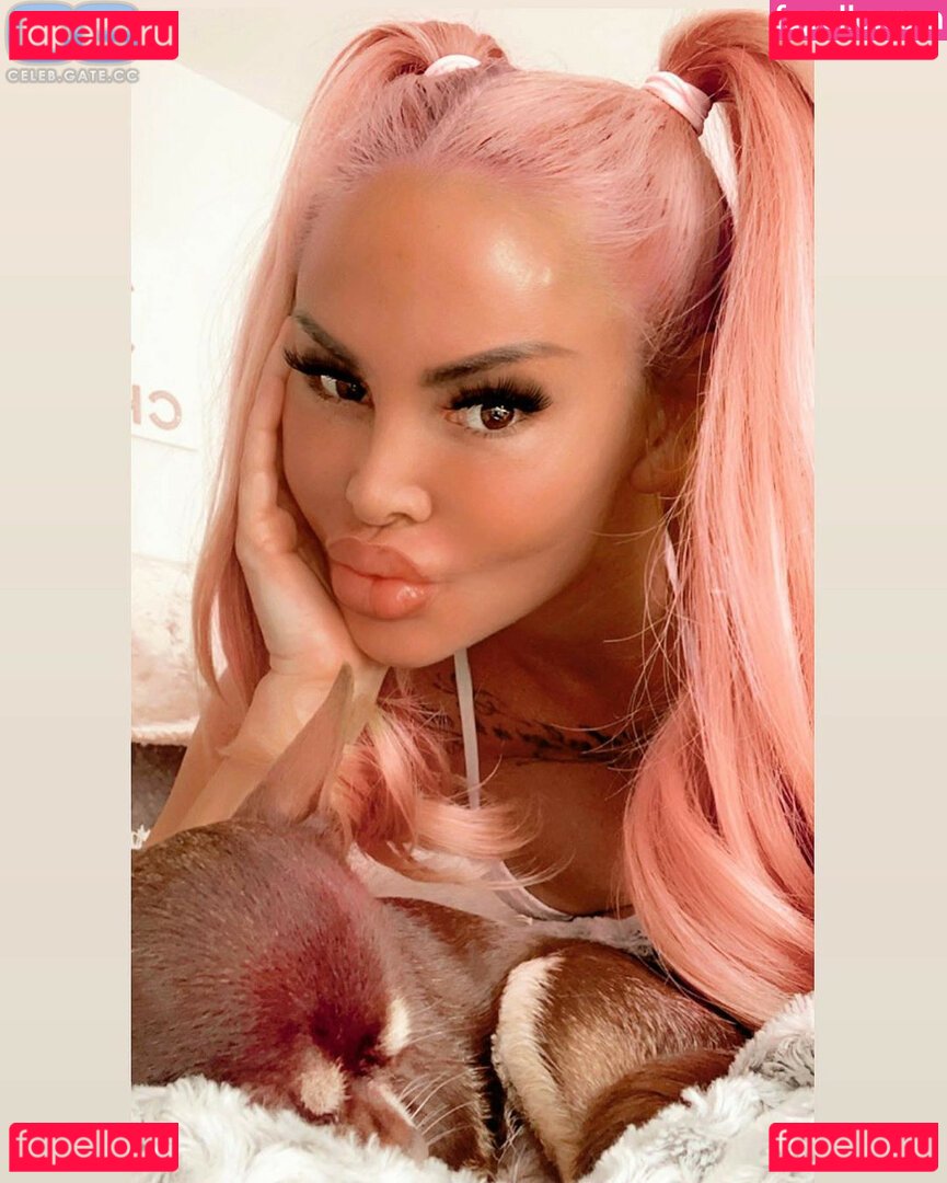 Lisha Savage Nude Onlyfans Photo 12