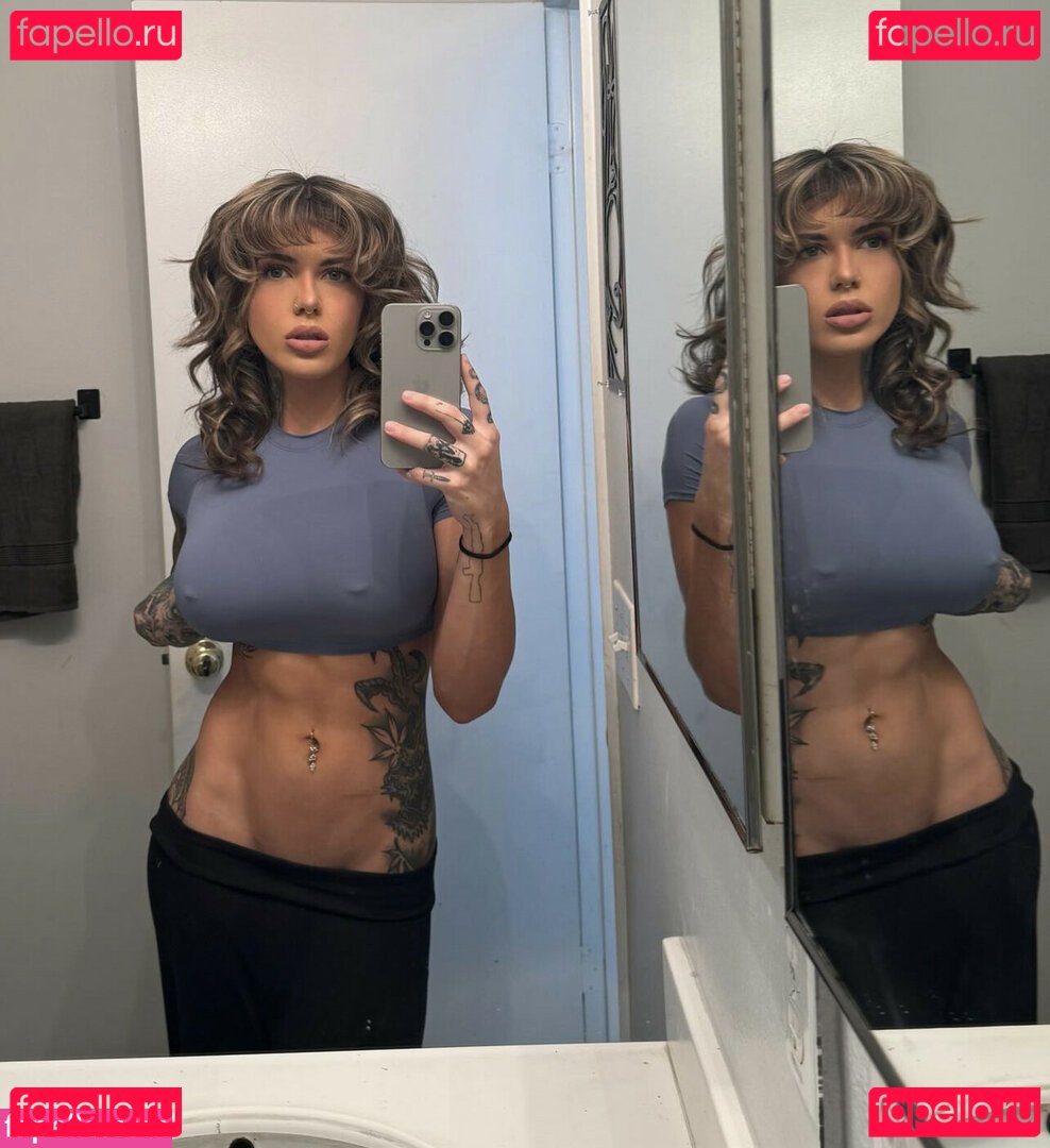 Crossmaiheart Nude Onlyfans Photo 7