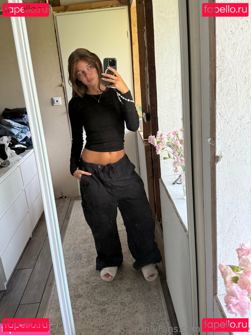 cutievivieee Nude Onlyfans Photo 46