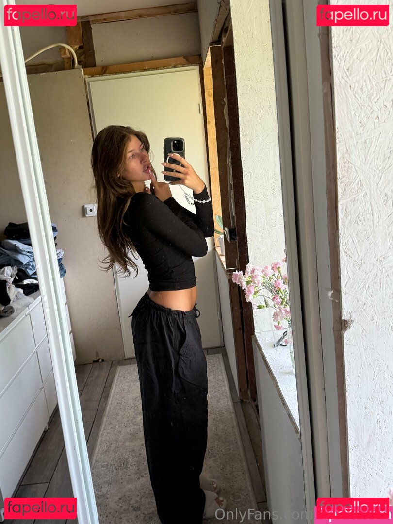cutievivieee Nude Onlyfans Photo 34