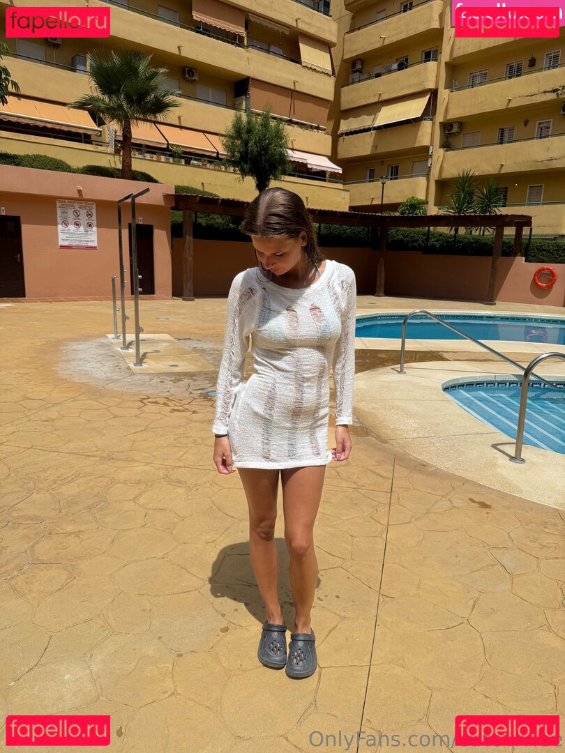 cutievivieee Nude Onlyfans Photo 14