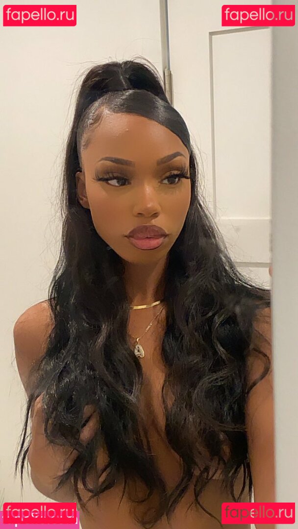 goddesseros Nude Onlyfans Photo 17