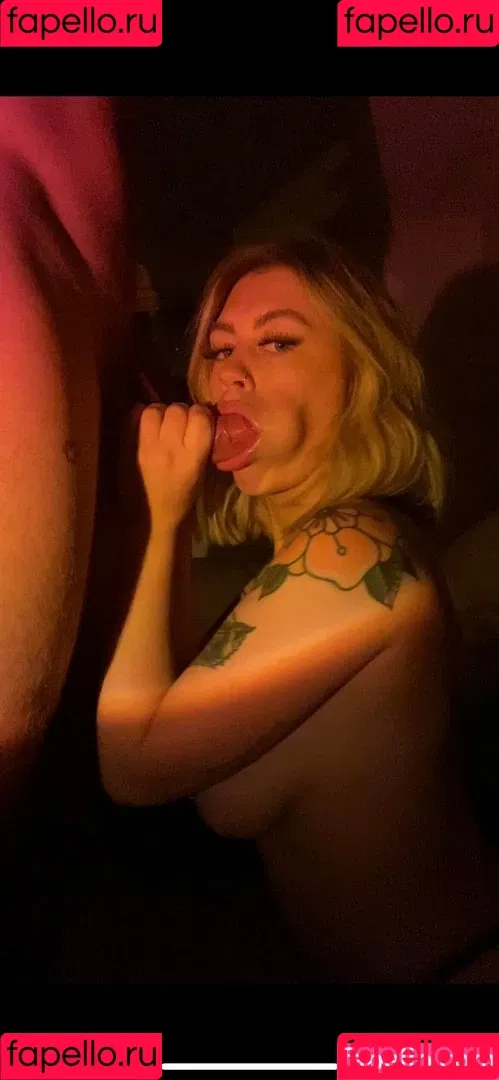Maisy Onlyfans Photo Gallery 