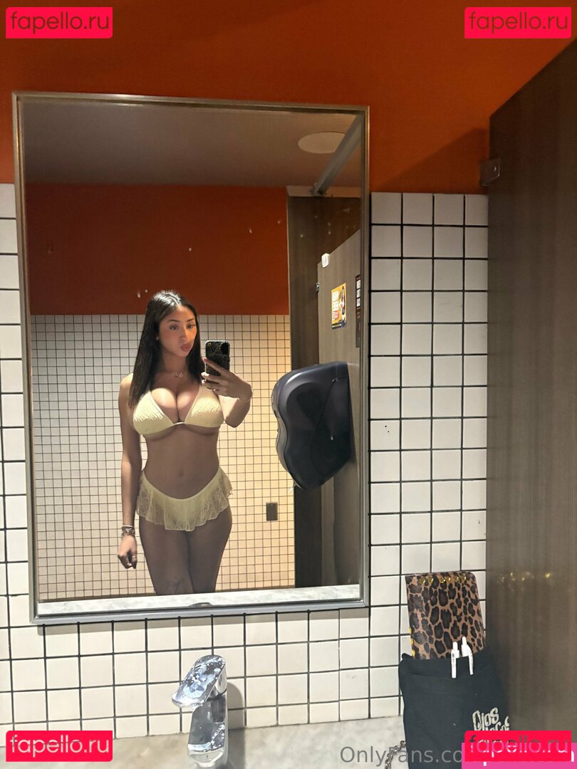 Heily Chavez Nude Onlyfans Photo 18