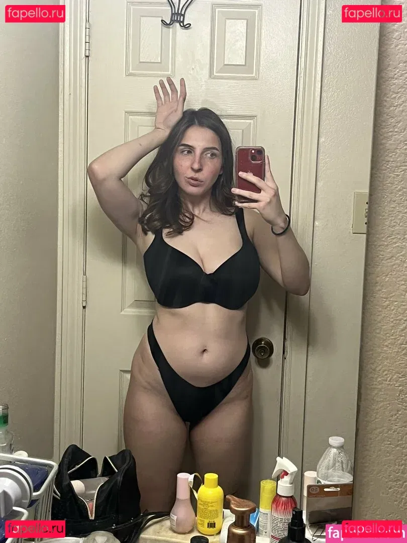 MeganBitchell Onlyfans Photo Gallery 