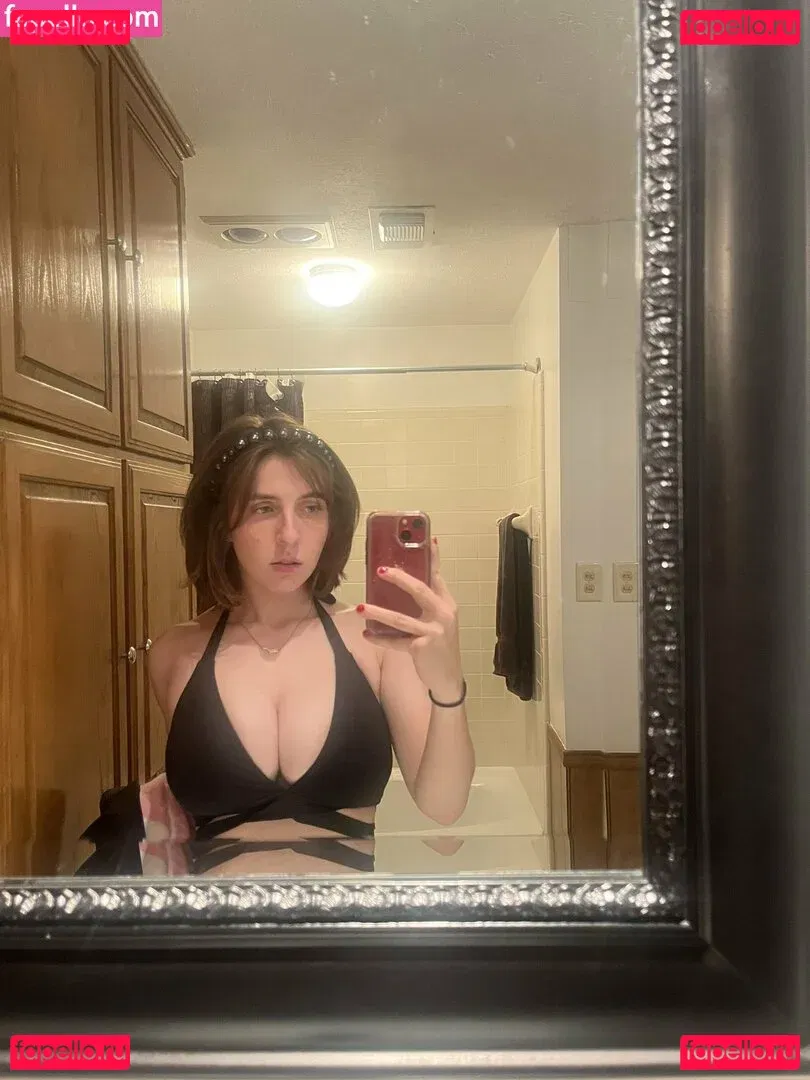 MeganBitchell Onlyfans Photo Gallery 