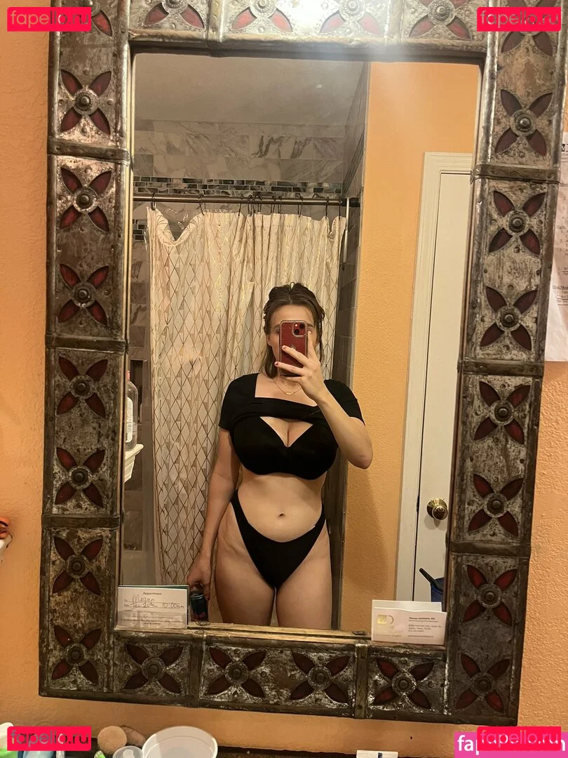 MeganBitchell Onlyfans Photo Gallery 