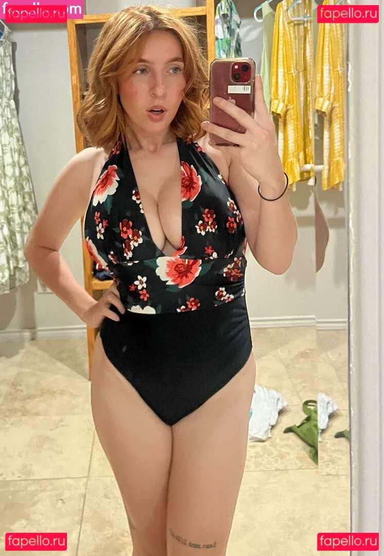 MeganBitchell Onlyfans Photo Gallery 