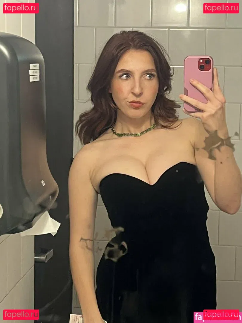 MeganBitchell Onlyfans Photo Gallery 