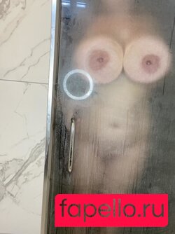 Theroyalthighness Onlyfans Photo Gallery 