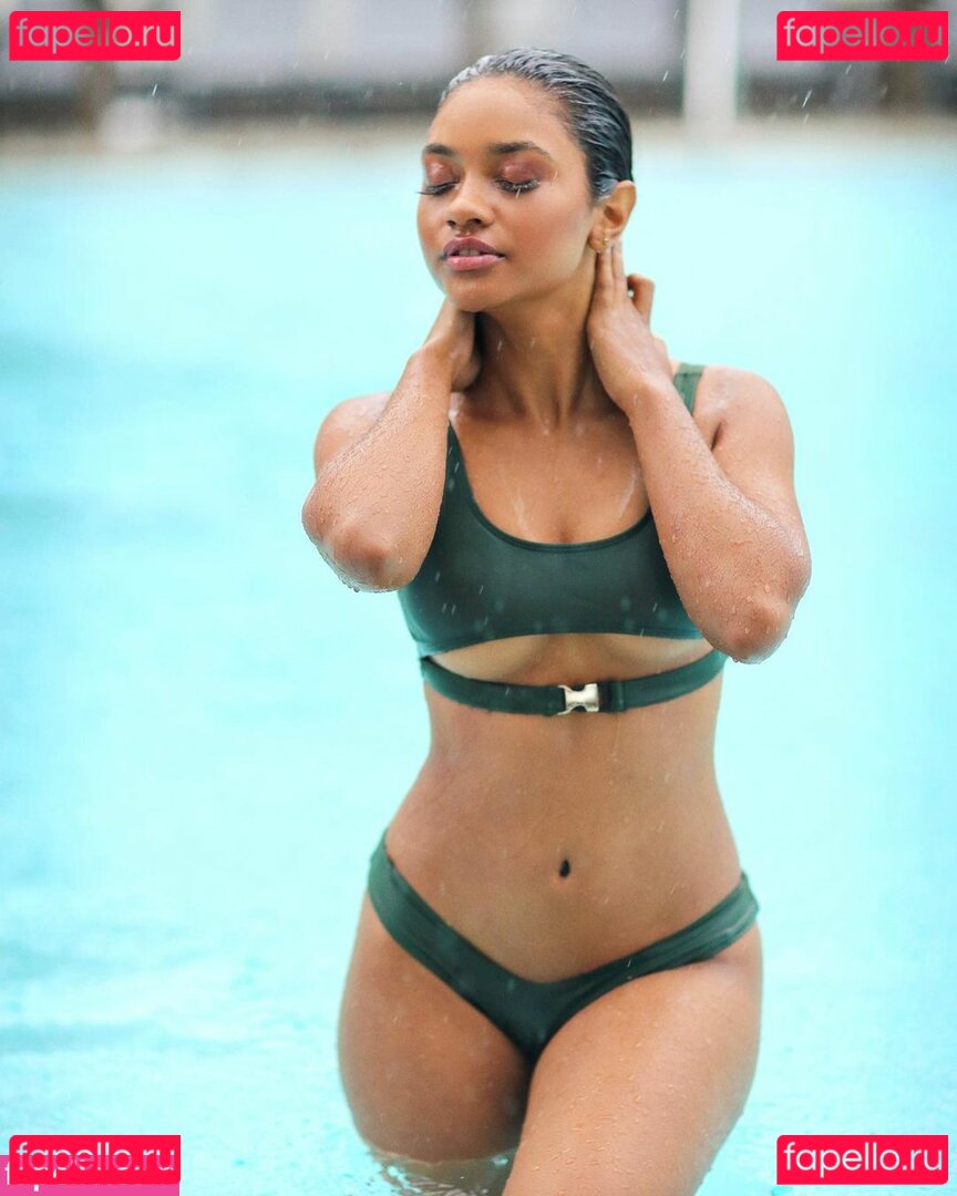 Karolina Achong Nude Onlyfans Photo 13