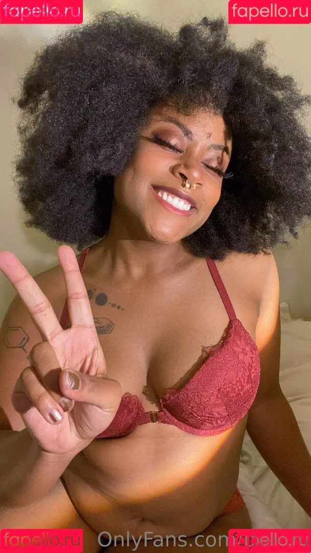 b0nsly Onlyfans Photo Gallery 