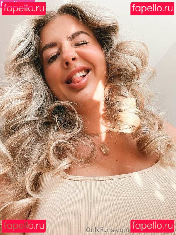Lauren Edge Nude Onlyfans Photo 49