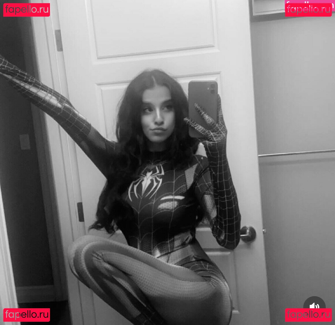 vvv.fennix Nude Onlyfans Photo 42