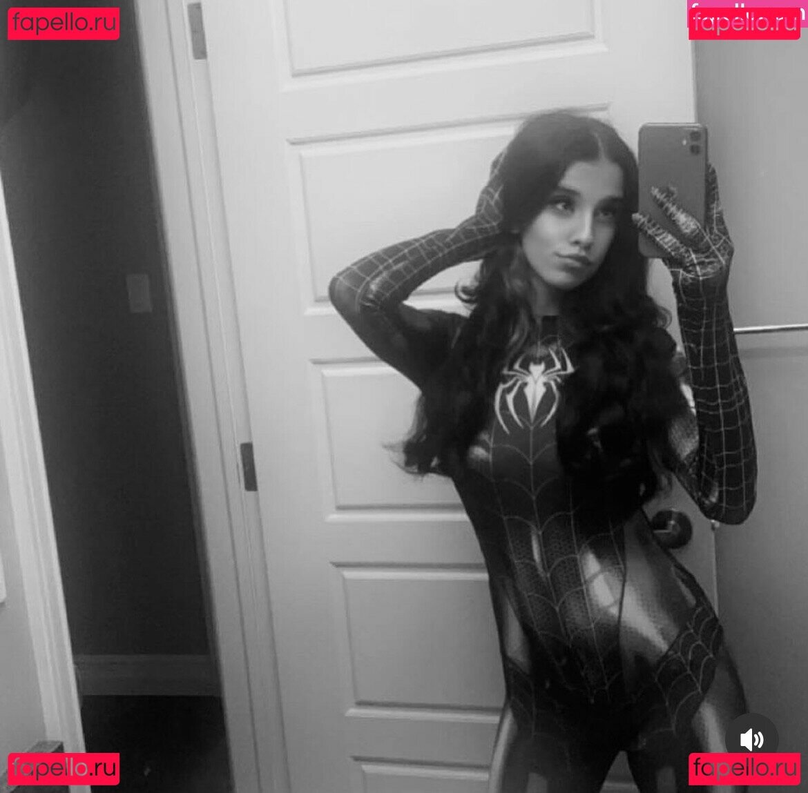 vvv.fennix Nude Onlyfans Photo 41