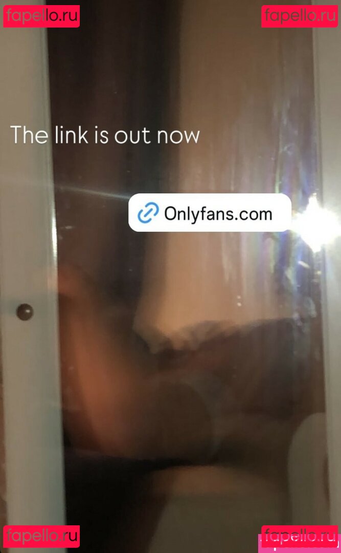 vvv.fennix Nude Onlyfans Photo 37