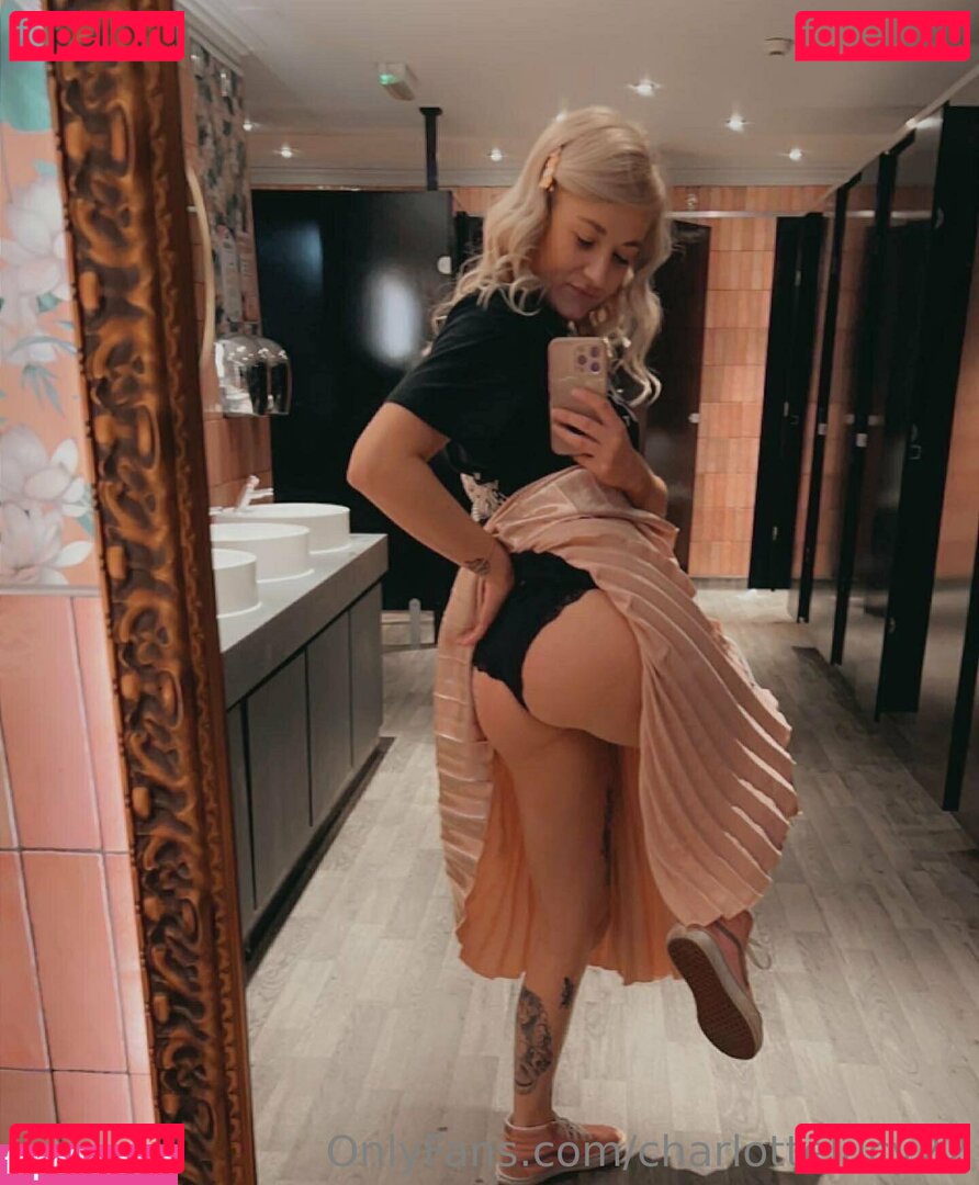 charlottelucy22 Nude Onlyfans Photo 20