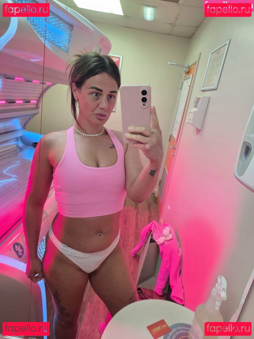 Sophie R Nude Onlyfans Photo 3