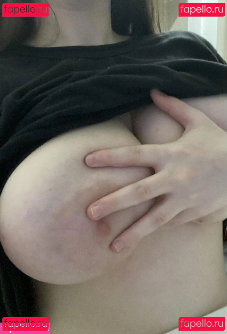 yourpetnami Nude Onlyfans Photo 7