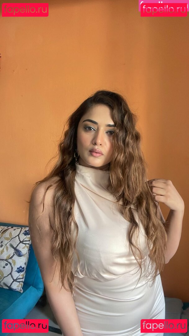 Steffi Cyrill Nude Onlyfans Photo 19