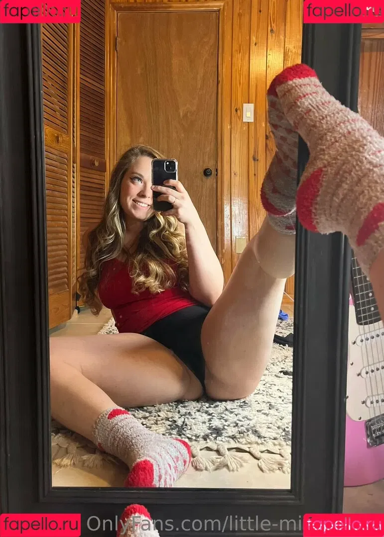 little-miss-chloe Onlyfans Photo Gallery 