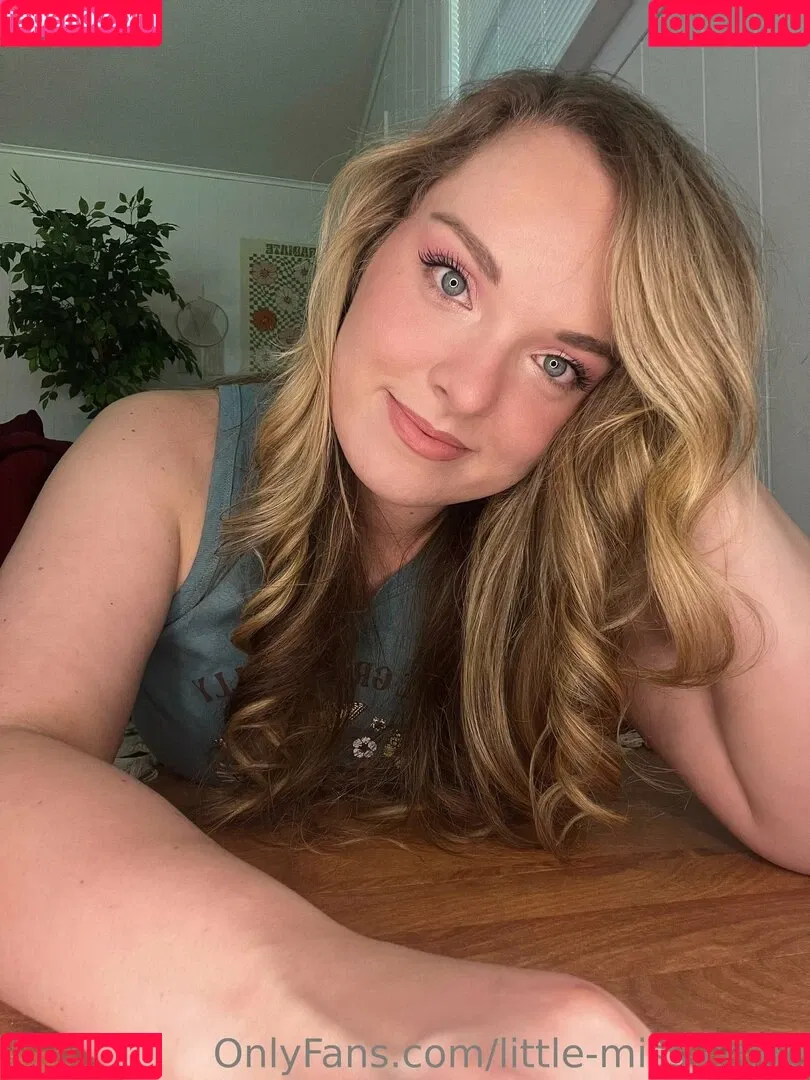 little-miss-chloe Onlyfans Photo Gallery 