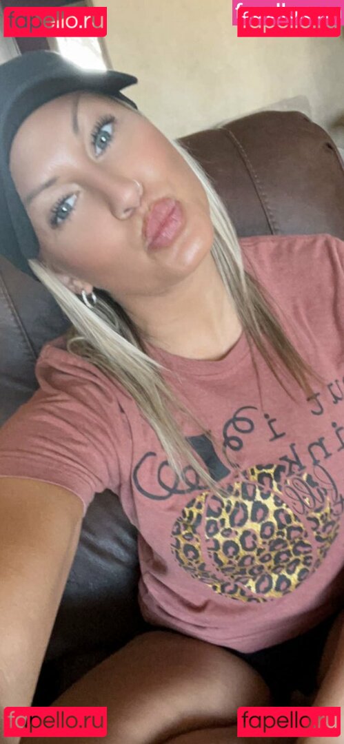 Aspen Rain Nude Onlyfans Photo 4