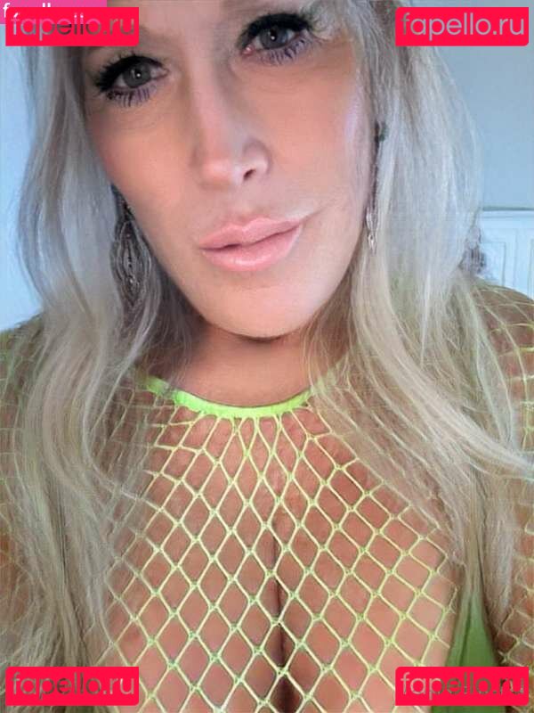 Mama Electra Nude Onlyfans Photo 17