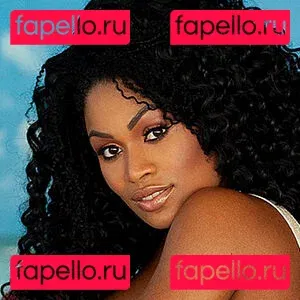 Lilia Valença Onlyfans Photo Gallery 