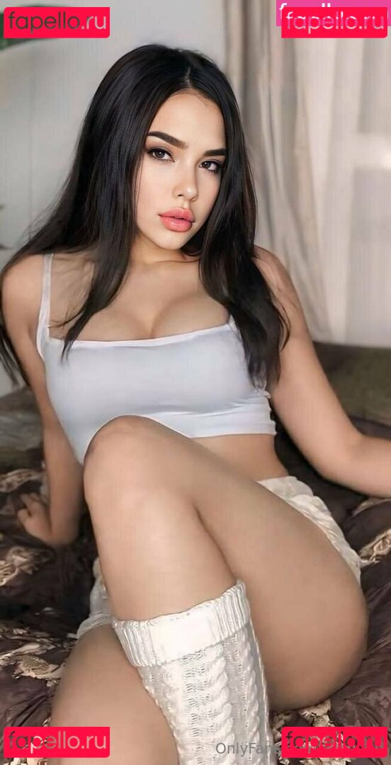 ellaquen Nude Onlyfans Photo 19