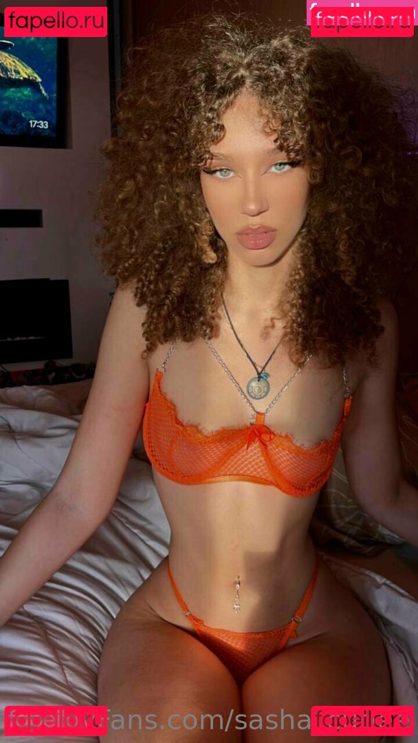 sasha_cutiee Nude Onlyfans Photo 23