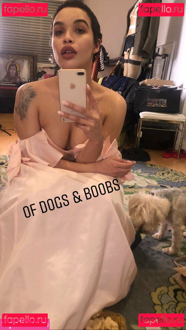 Cleopatra Coleman Nude Onlyfans Photo 28