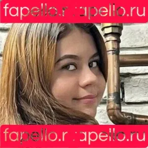 Kelly Apraez Onlyfans Photo Gallery 
