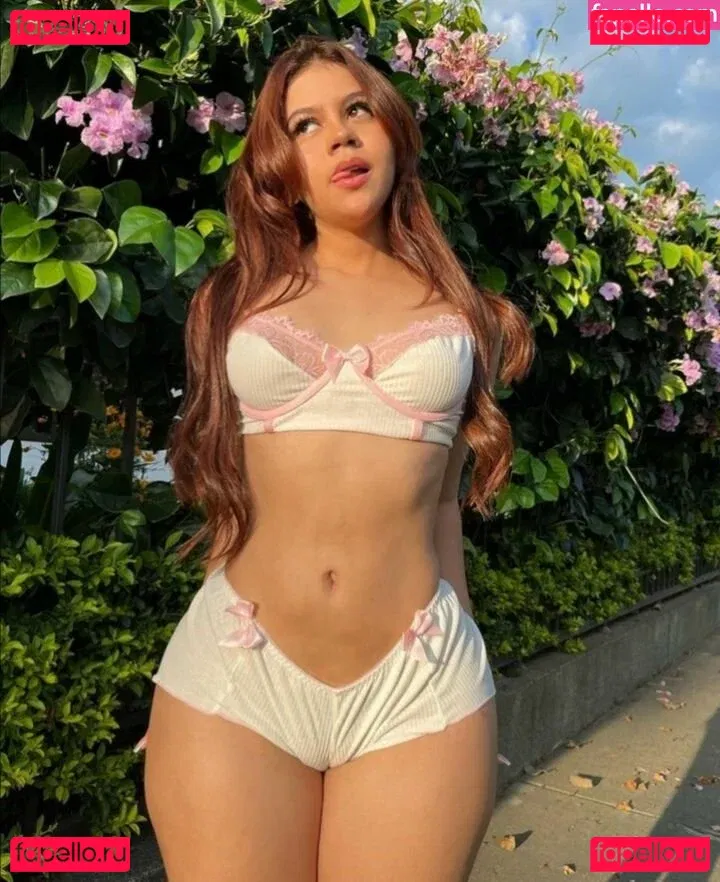 Kelly Apraez Onlyfans Photo Gallery 