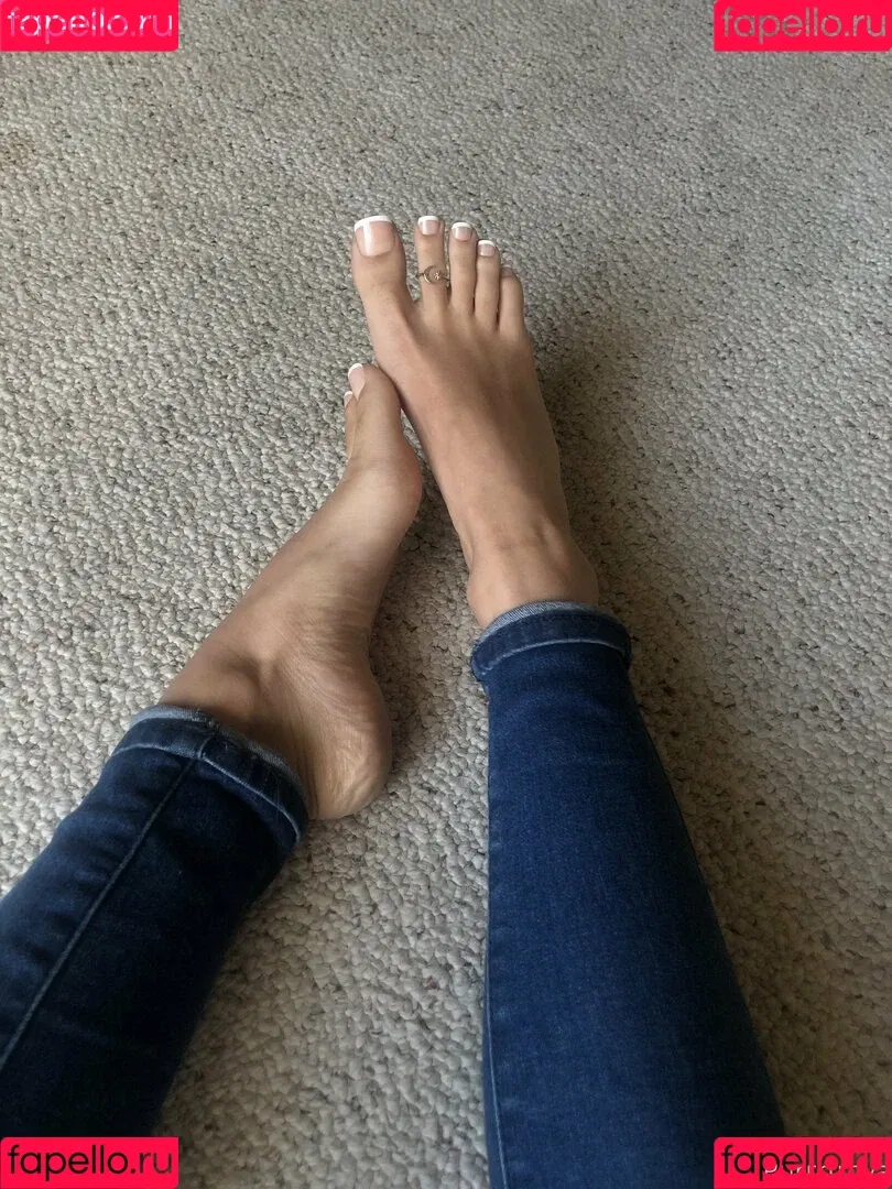 callmepurr Onlyfans Photo Gallery 