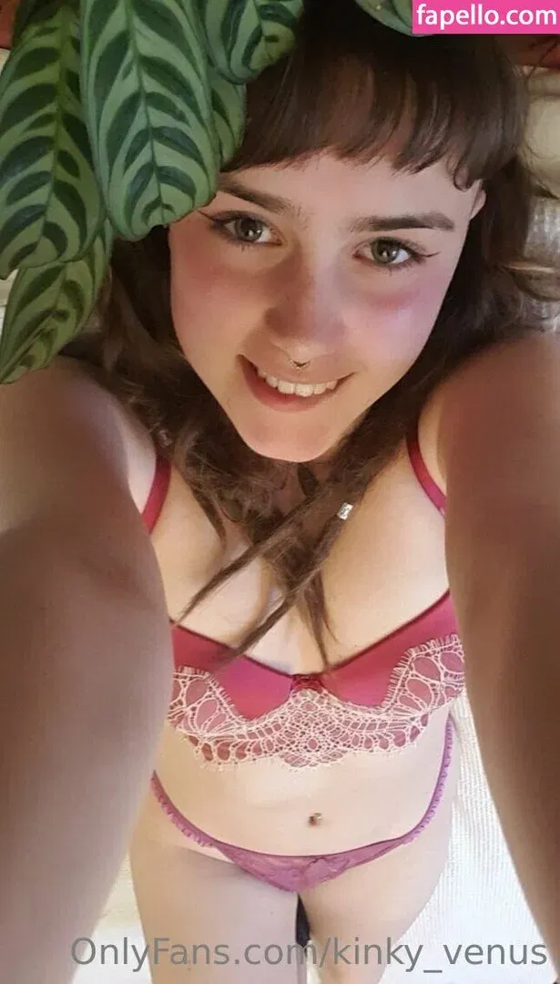 callmepurr Onlyfans Photo Gallery 