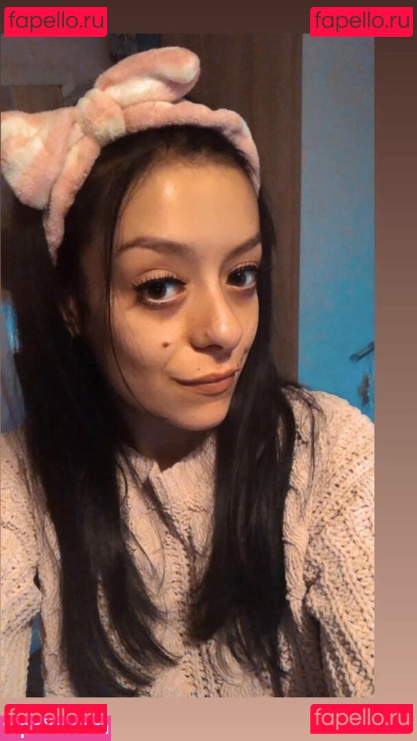 Lauren Riosa Nude Onlyfans Photo 19