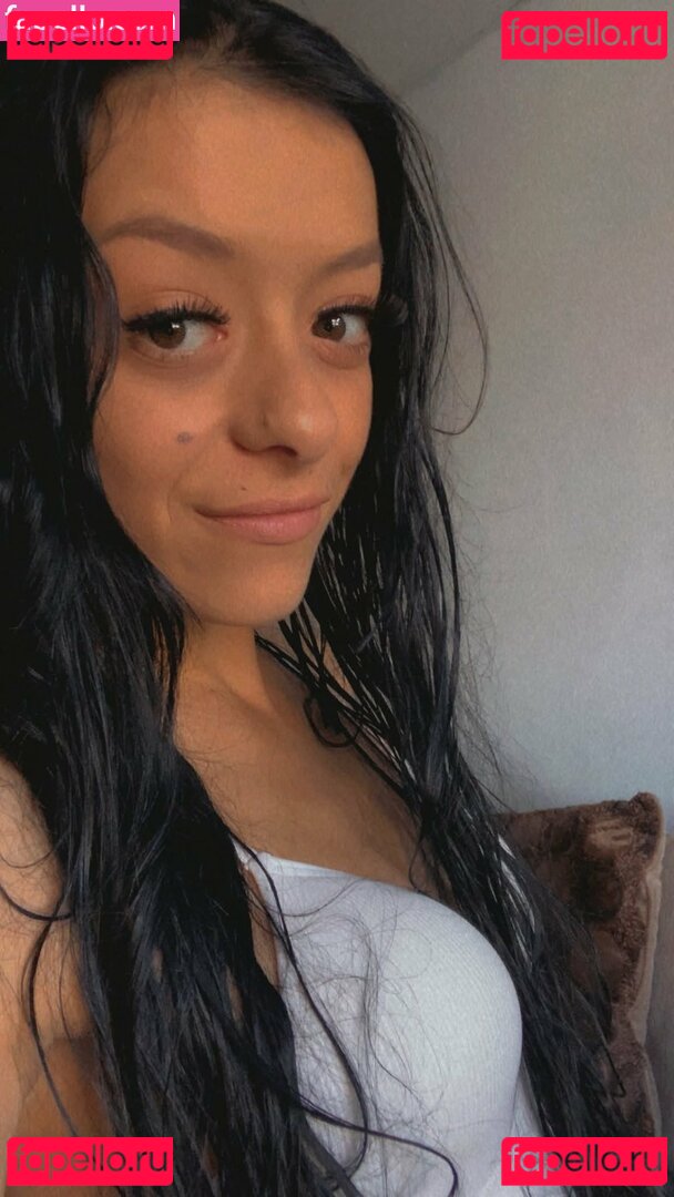 Lauren Riosa Nude Onlyfans Photo 14