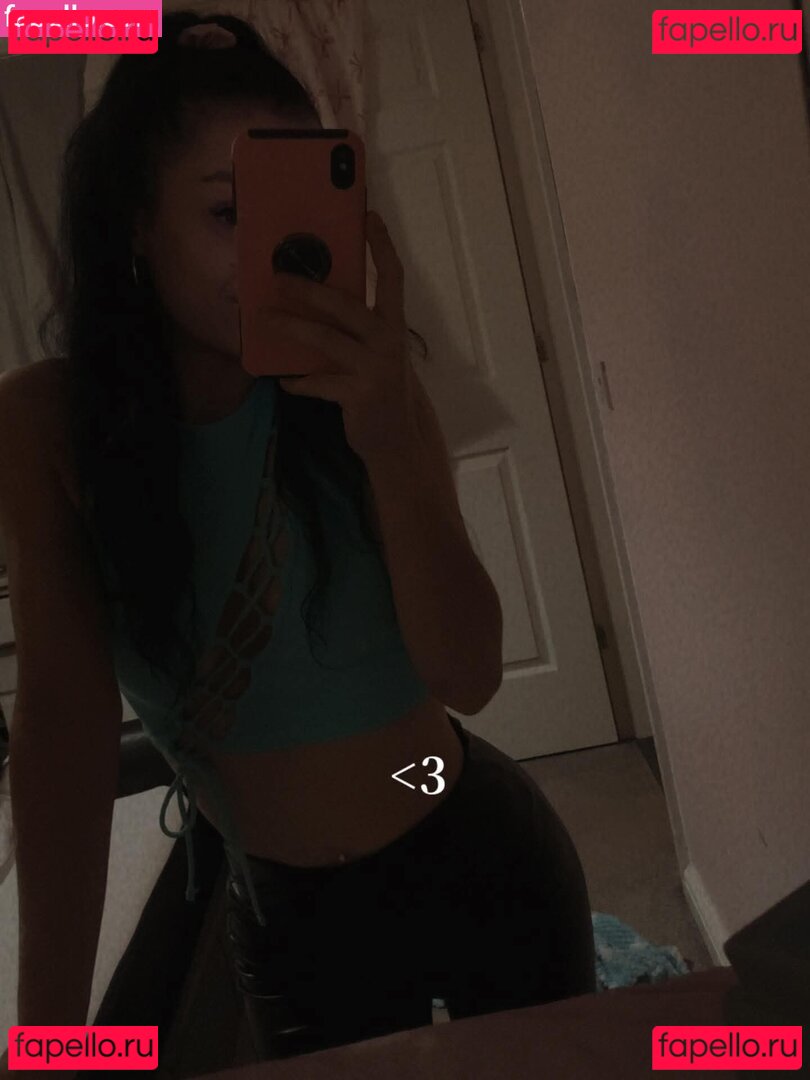 Lauren Riosa Nude Onlyfans Photo 12