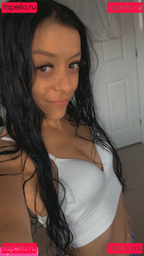 Lauren Riosa Nude Onlyfans Photo 13