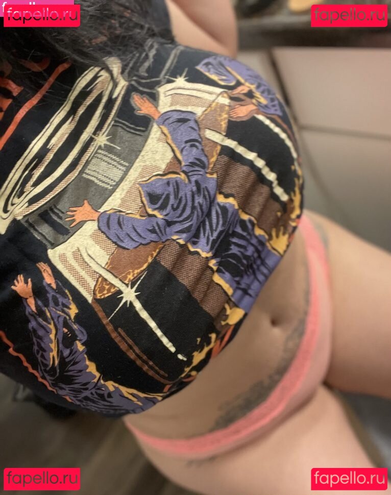 wachamarie Nude Onlyfans Photo 19
