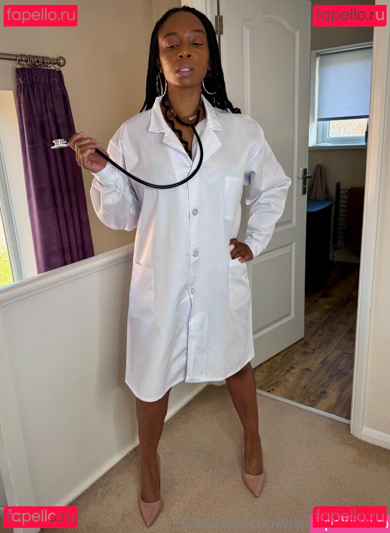 itsmelolamarie Nude Onlyfans Photo 36