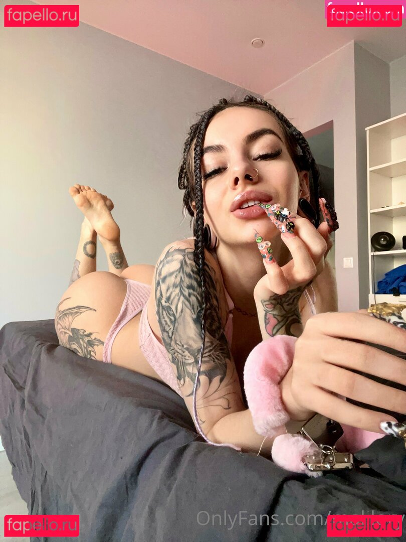 mal.lory Nude Onlyfans Photo 33
