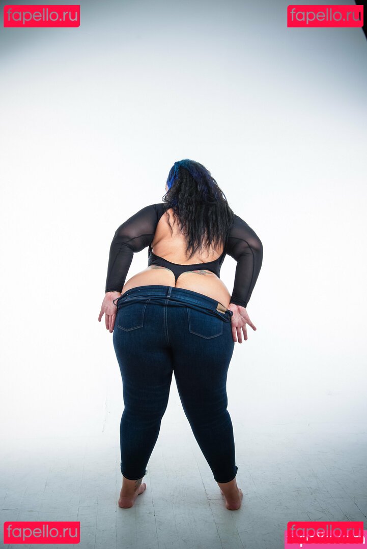 mo.mo_lee Nude Onlyfans Photo 22