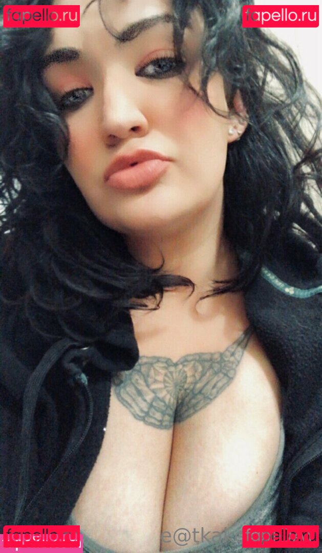 eatkake Nude Onlyfans Photo 7