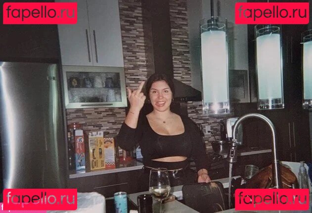 Stephanie P Nude Onlyfans Photo 38
