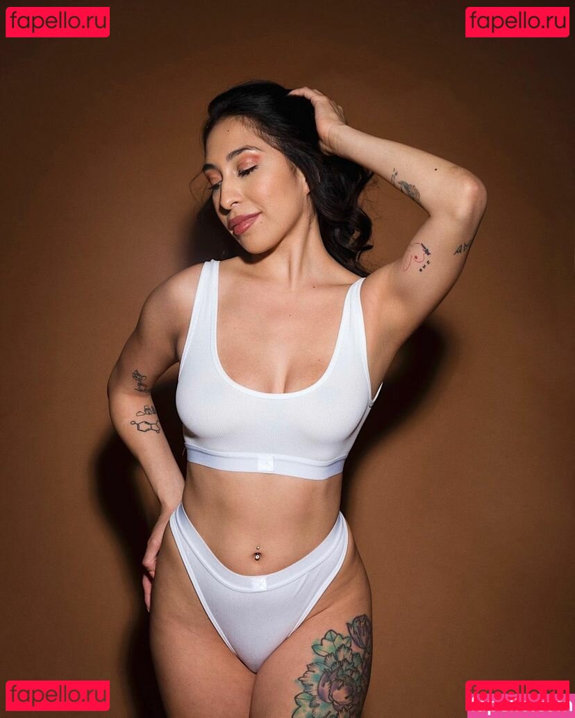 Peachyy Gemini Nude Onlyfans Photo 46