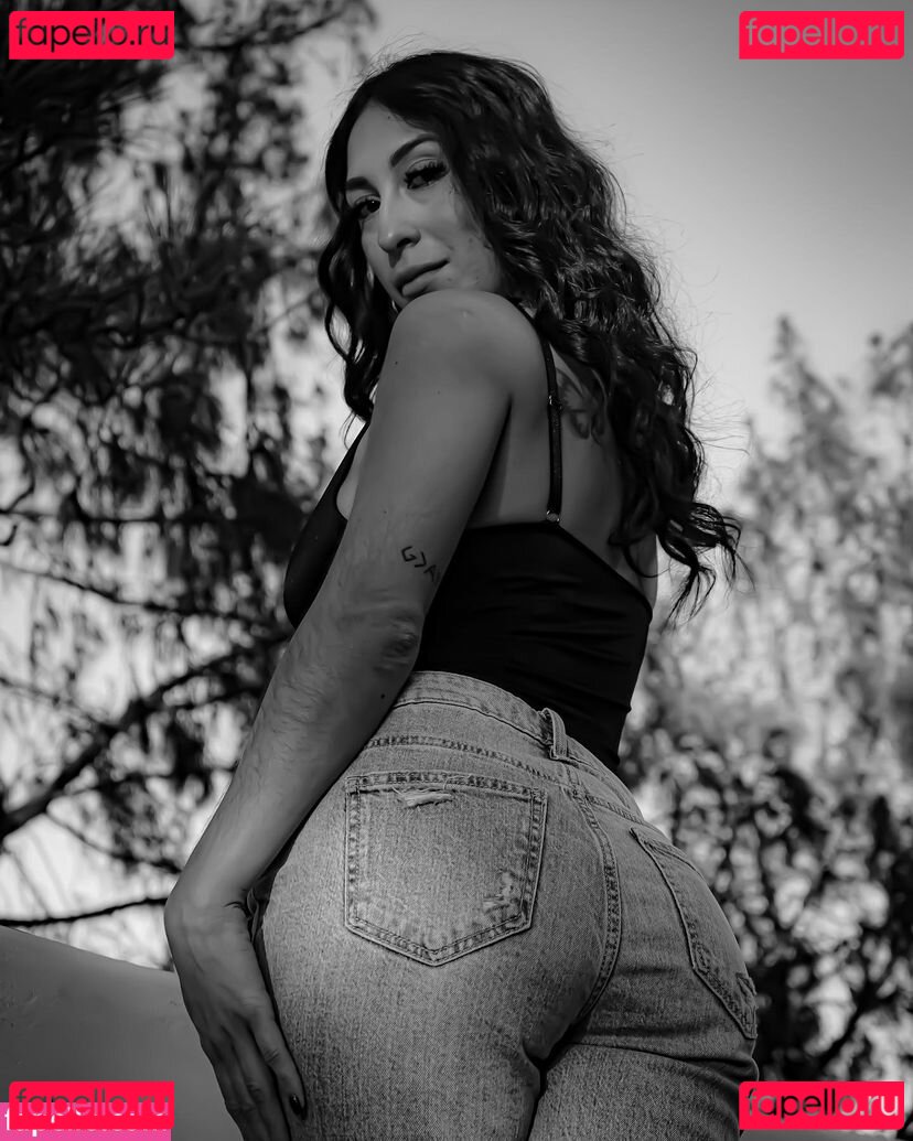 Peachyy Gemini Nude Onlyfans Photo 19