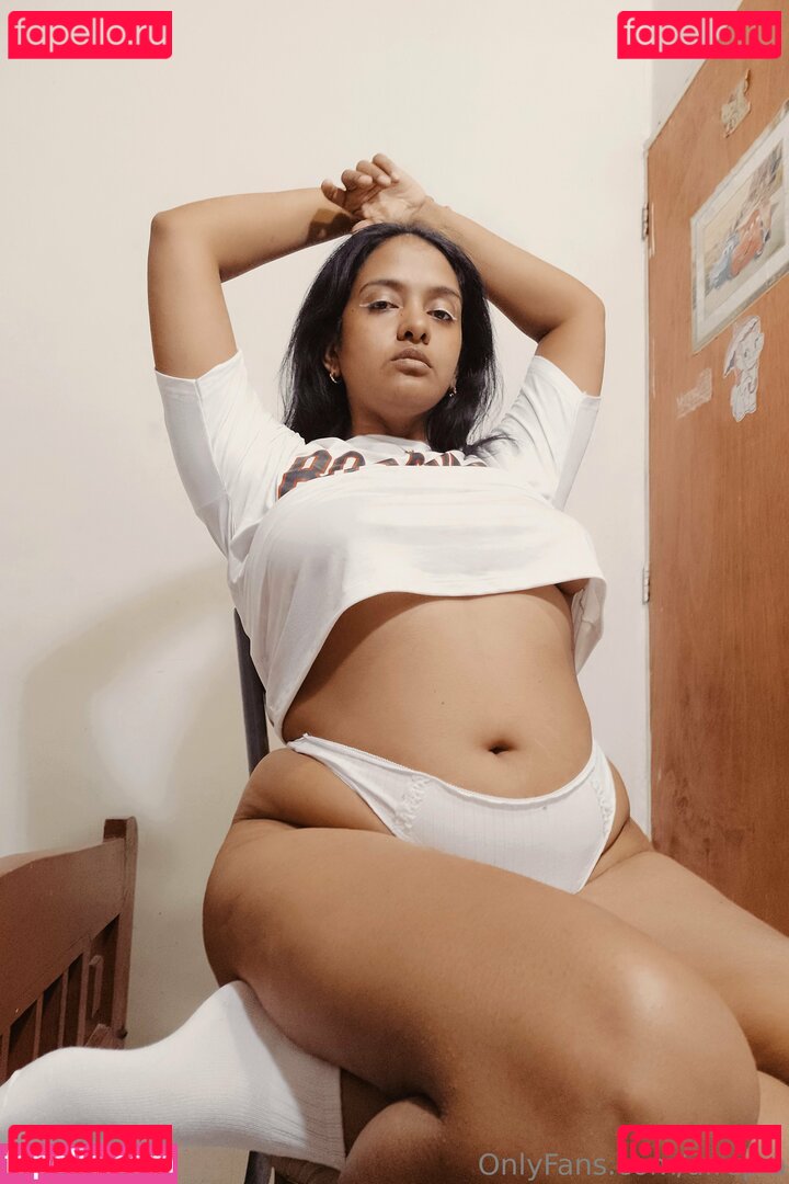 a.rep.a Nude Onlyfans Photo 8